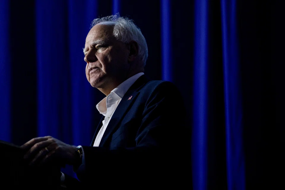 The showdown between Tim Walz (top), the Democratic Minnesota governor chosen by Kamala Harris, and JD Vance, the Republican senator from Ohio who is Donald Trump’s running mate, is likely to be the last of the 2024 campaign.