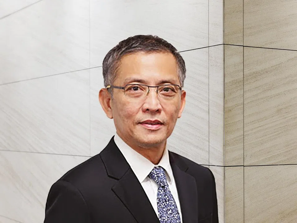 Dr Andrew Khoo is currently a member of Great Eastern’s executive, nominating and remuneration committees, as well as a director of OCBC, Great Eastern’s parent, and of the Bank of Ningbo, a Chinese bank associated with OCBC. 