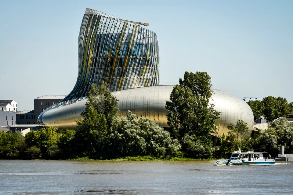 Cité du Vin's gleaming modern facade is reminiscent of a giant wine decanter. The wine museum offers a range of interactive exhibitions and wine tasting workshops