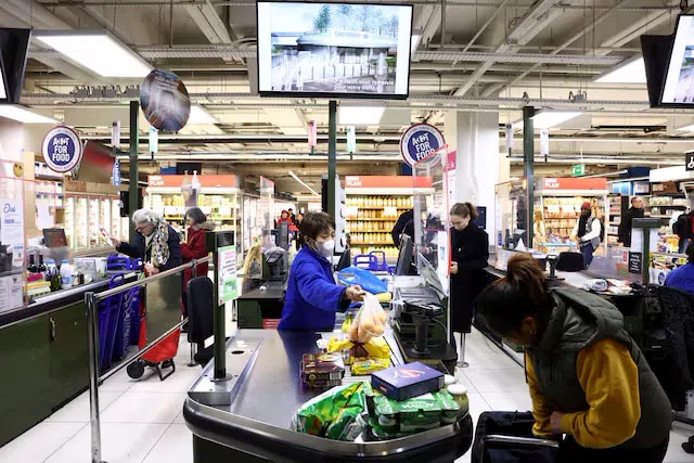 Key eurozone wage indicator picks up, bolstering case for ECB caution - Vimarsana News