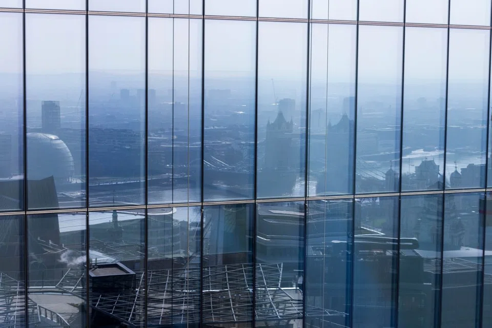 Commercial real estate lending bounced back to pre-pandemic levels in 2021, ending more than a year of Covid-driven turbulence. 