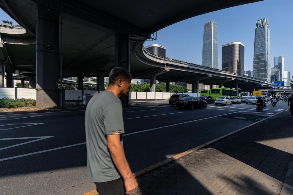 Foreign appetite for Chinese debt is waning, with yields trailing Treasuries. 