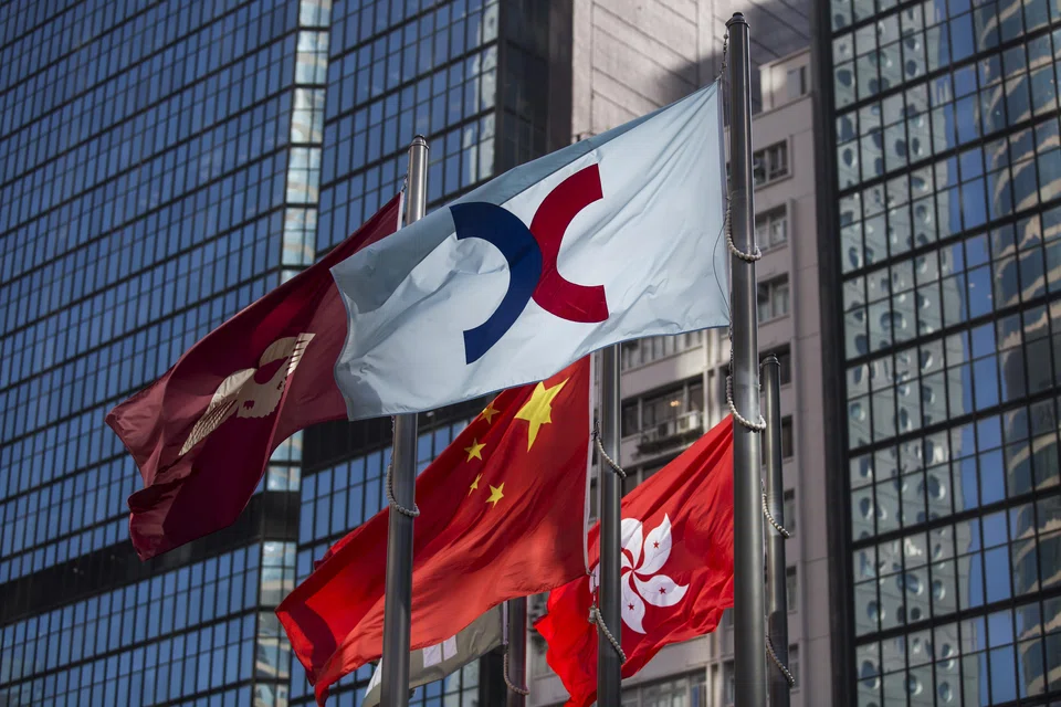 The Hang Seng China Enterprises Index of Chinese shares in Hong Kong is up 17 per cent this year and more than 40 per cent since Sep 11, when Chinese stock markets embarked on a rally. 