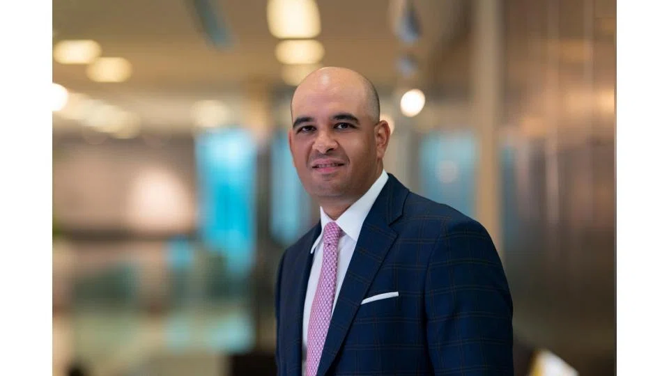 Beyond helping undergraduates to gain knowledge to enter the workforce, IHLs must reinvent to support skilling and lifelong learning say EY's Benjamin Chiang and Samir Bedi.