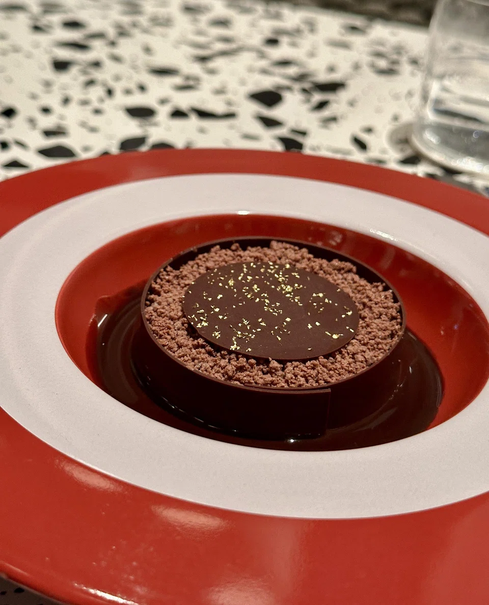 Tre Cioccolati features different textures of chocolate.