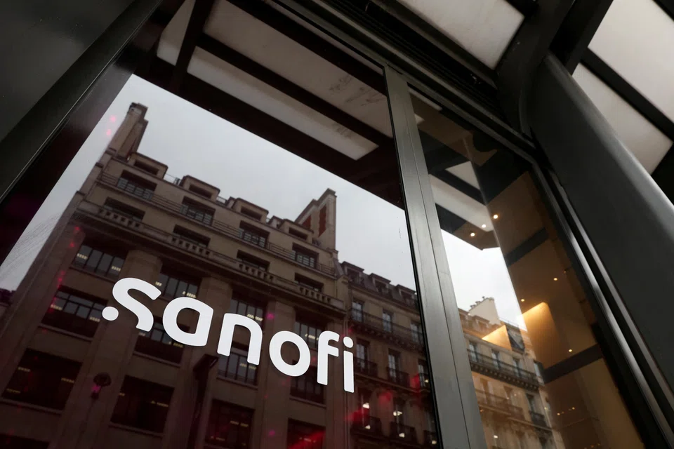 Sanofi is facing challenges to its growth as its ageing medicine Aubagio will face cheaper competition in the US this spring.