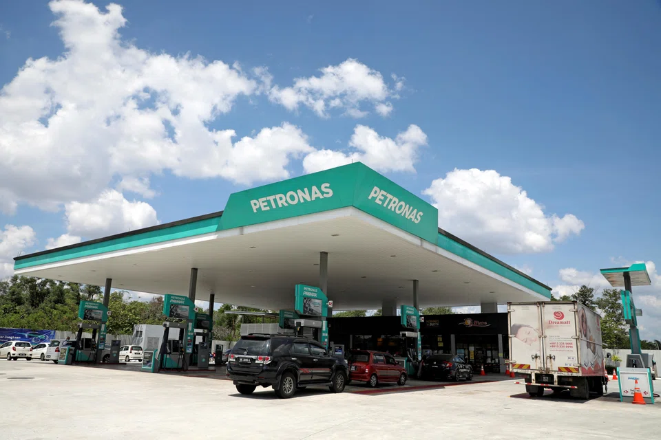 While Petros had authority as a gas aggregator, both it and the Sarawak government agreed it would not interfere with Petronas’ role and operations under the Petroleum Development Act (PDA) 1974.