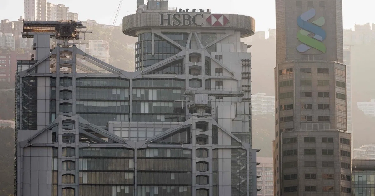 StanChart gives up multiple floors in Hong Kong offices - The Business ...