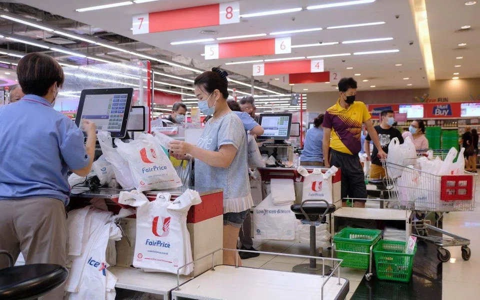 Excluding motor vehicles, retail sales expanded by 16.8 per cent from a year ago, and 4.2 per cent from the previous month, on a seasonally adjusted basis. 