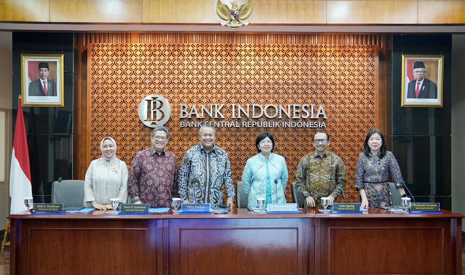 Bank Indonesia governor Perry Warjiyo (third from left) notes that US macroeconomic data and geopolitical tensions in the Middle East are key factors to monitor, as they could influence the rupiah’s future movements.