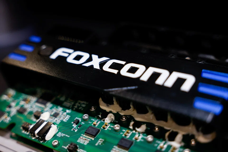 Foxconn reported sales of NT$672.59 billion (S$27.8 billion) for November, up 3.5 per cent, after reporting an 8.6 per cent increase for October.