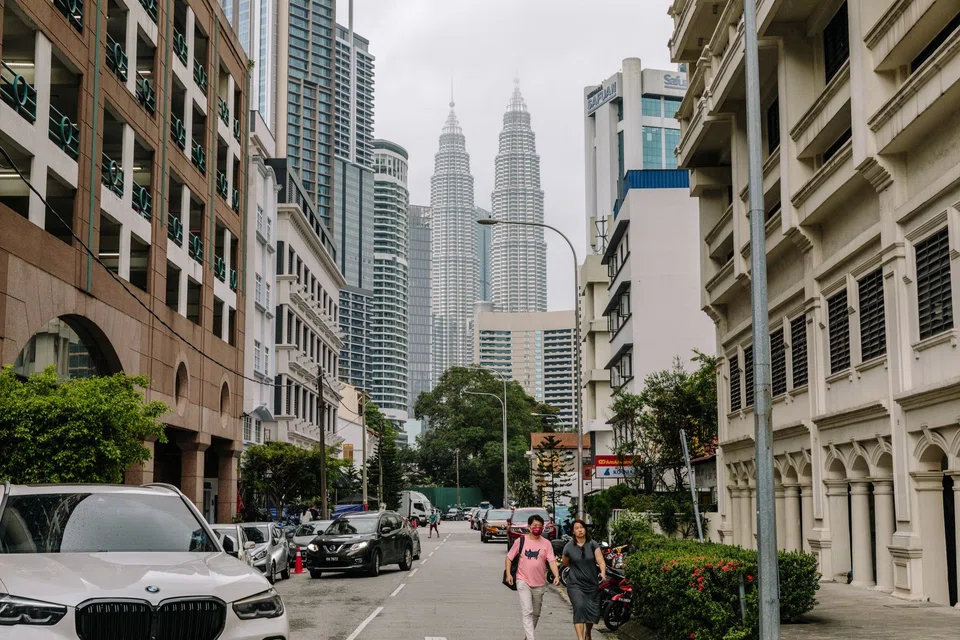 Malaysian bonds have a correlation of 0.53 – the most in the region – suggesting they will gain more than their peers amid bets on the Federal Reserve’s interest-rate cuts. 