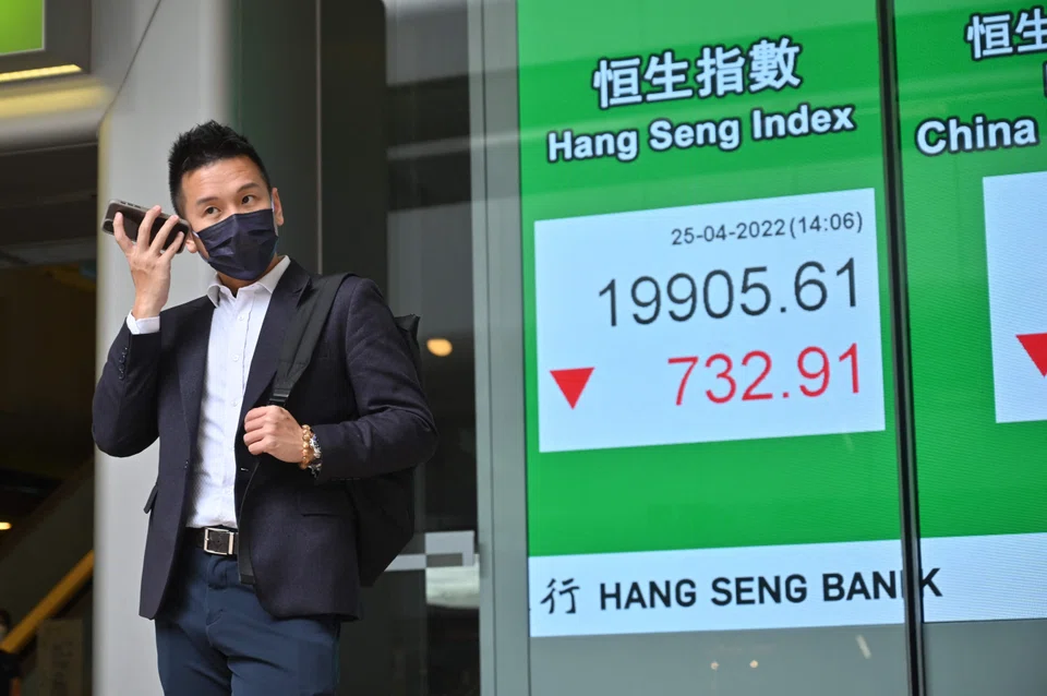 The Hang Seng Index shed 1.06 per cent or 211.25 points to 19,723.46.
