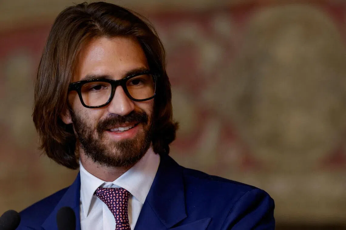 Leonardo Maria Del Vecchio, who turns 31 next week, will have a 37.5% stake in the family holding company.