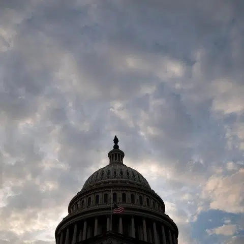 US shutdown nears end as Democrats agree to funding deal