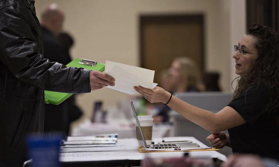 Initial claims for state unemployment benefits rose 16,000 to a seasonally adjusted 219,000 for the week ended April 4.