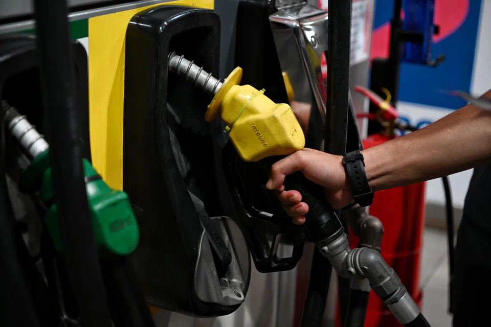 Middle East imports dropped to nearly zero following the curtailment of shipments out of the Strait of Hormuz, except for 60,000 tonnes from Saudi Arabia. 