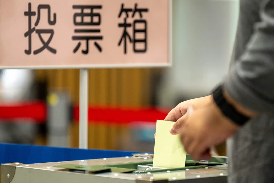 A poll by Nippon TV has showed that the ruling coalition would win 198 seats to the CDPJ’s 157, both well short of the 233 seats needed to reach a majority, as voters punished Prime Minister Shigeru Ishiba’s party over a funding scandal and inflation.