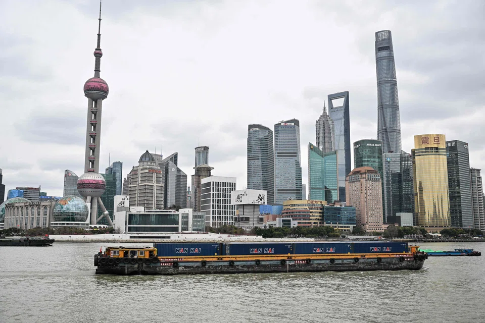 Qin Rui Jia (Shanghai) Realty Co, an indirect subsidiary of UOL, and China Jinmao Holdings Group will set up a joint venture company to acquire the land-use rights for the site, located in Shanghai, China.