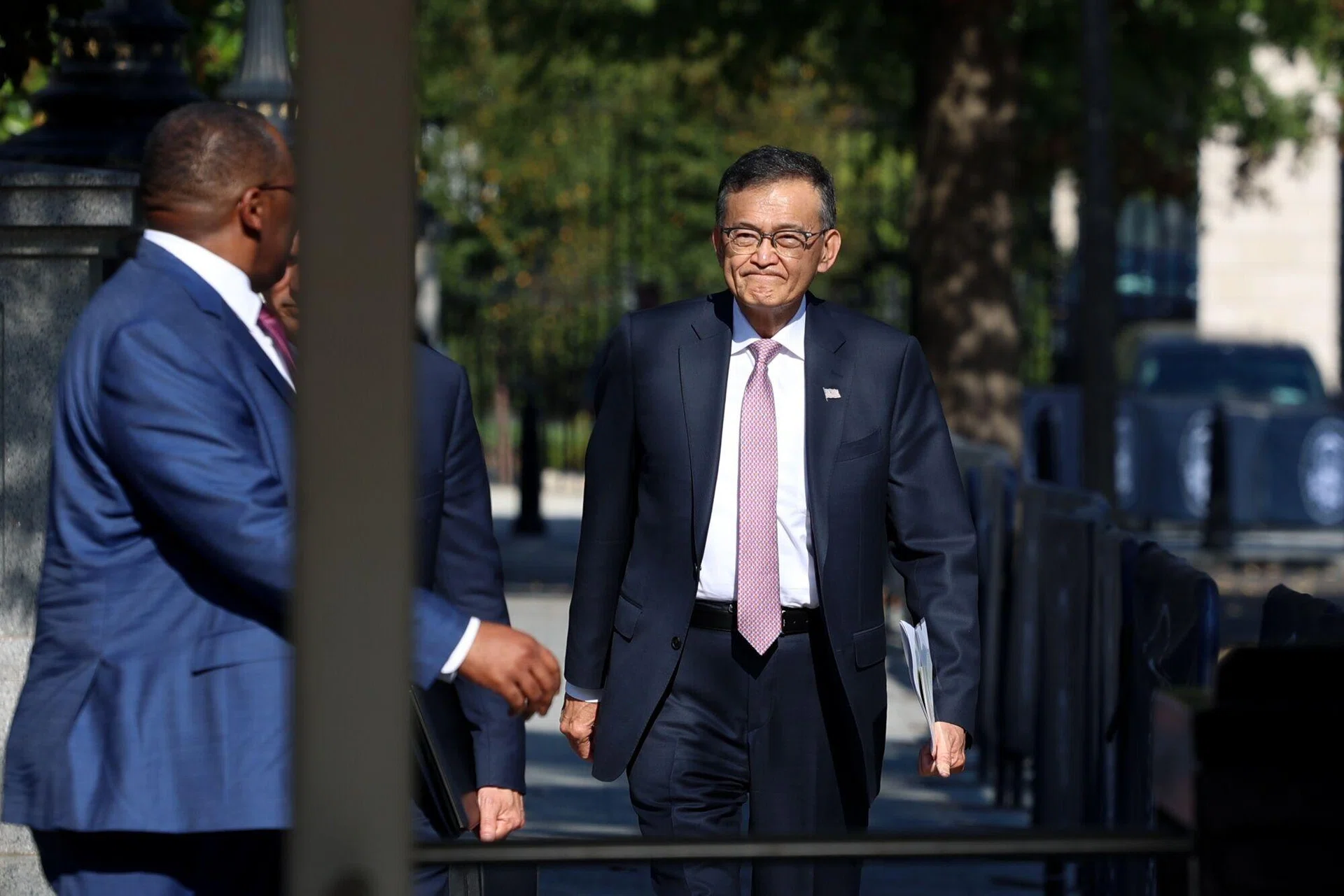 Trump holds high-stakes meeting with Intel CEO after calling for his resignation