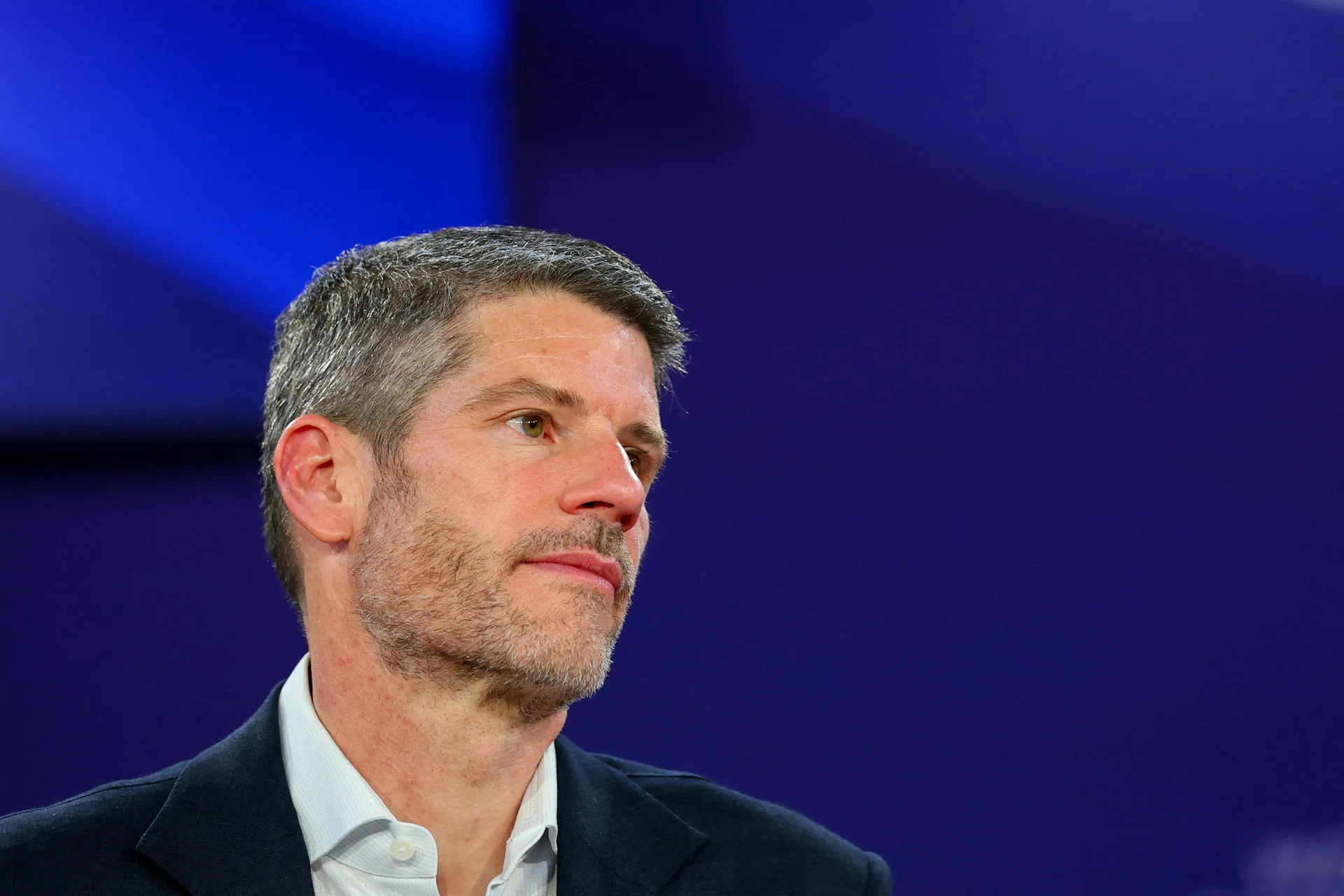 Julius Baer profit drops in 2025 amid write-downs, but beats expectations