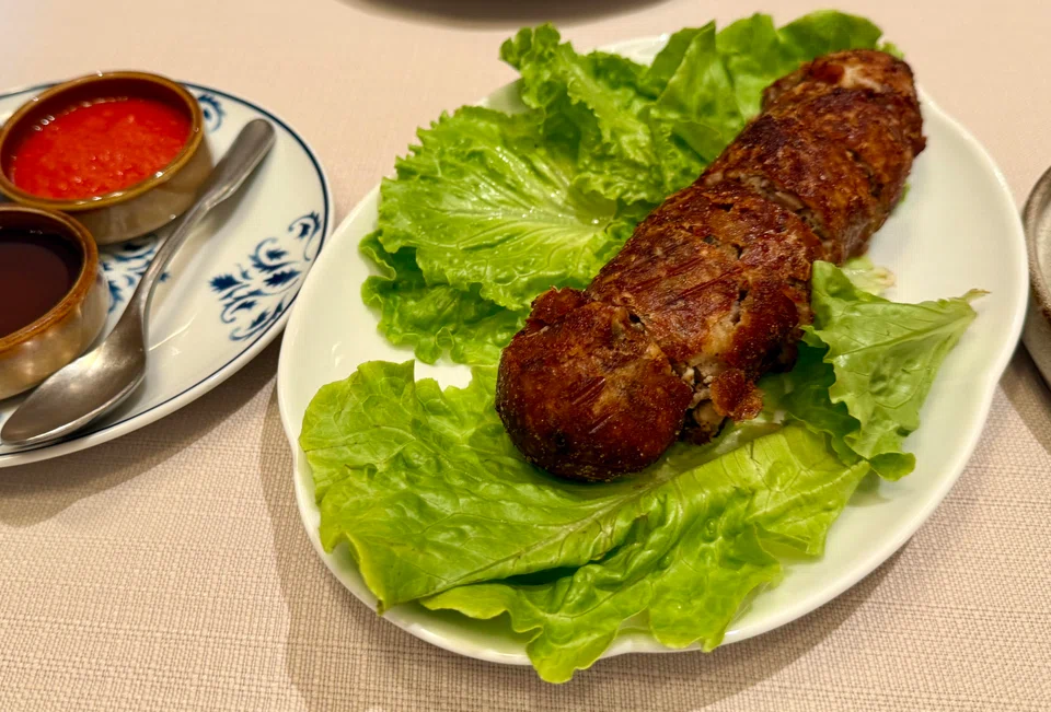 Teochew-style ngoh hiang.