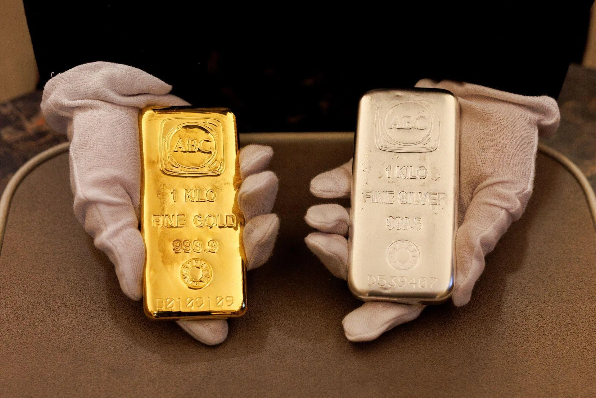 Gold and silver post steepest drops in years as rally cools