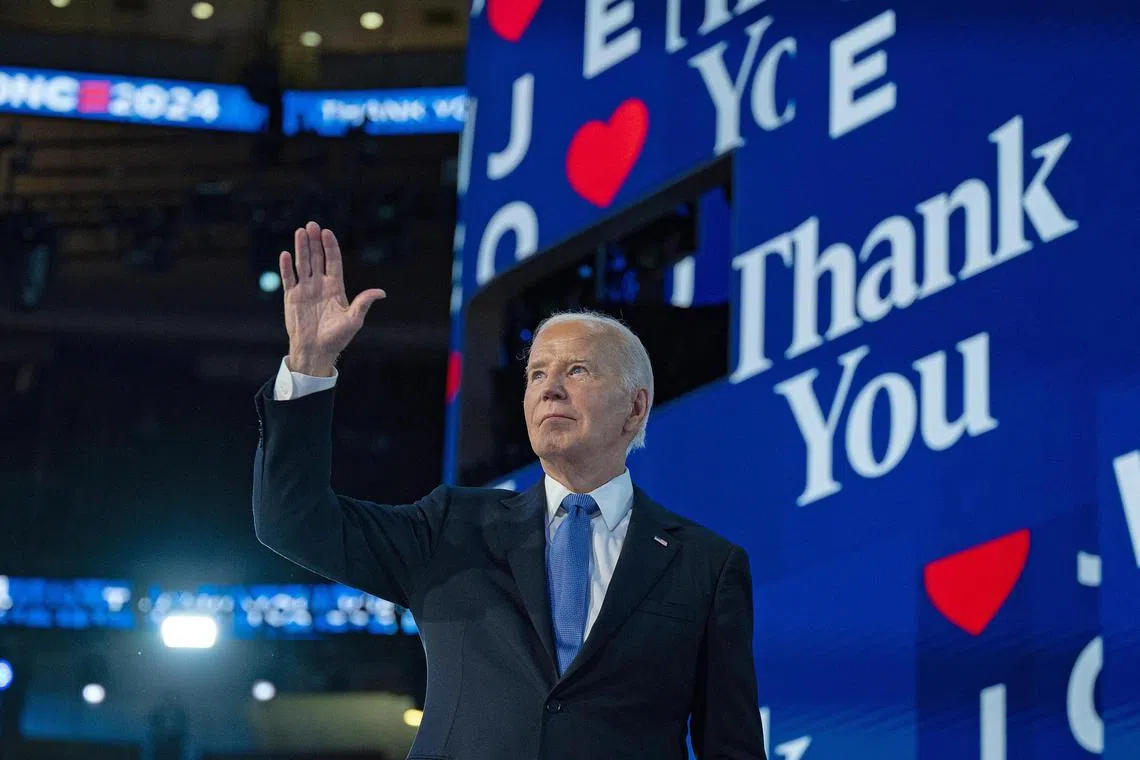 epa11556280 United States President Joe Biden exits the stage after giving remarks at the 2024 Democratic National Convention in Chicago, Illinois, USA, 19 August 2024 (issued 20 August 2024). The 2024 Democratic National Convention is being held from 19 to 22 August 2024, during which delegates of the United States' Democratic Party will vote on the party's platform and ceremonially vote for the party's nominee for president, Vice President Kamala Harris, and for vice president, Governor Tim Walz of Minnesota, for the upcoming presidential election.  EPA-EFE/ANNABELLE GORDON / CNP / POOL