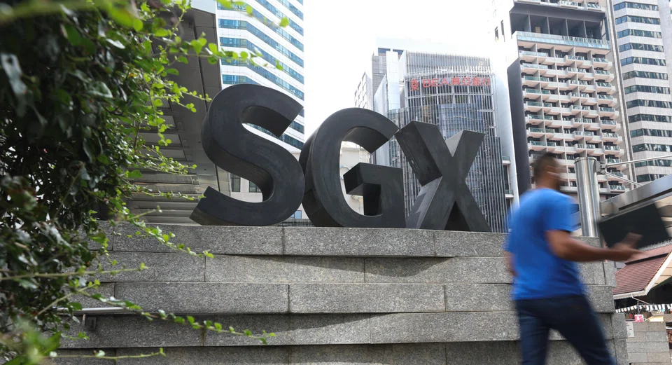 The STI tracked most of its regional peers at Wednesday's close, inching up 0.6% or 26.71 points to finish at 4,568.91.