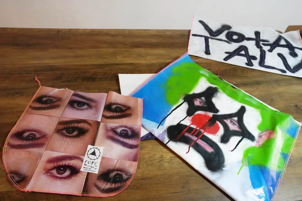 Designer Camilo Morales’ cheapest bags, sold under his label Rere, use the all-white background of most ads.