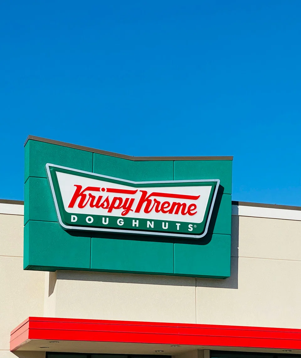 Current retail trading still includes some highly speculative, often options-related meme stock activity, with the main targets being heavily shorted names such as Krispy Kreme.