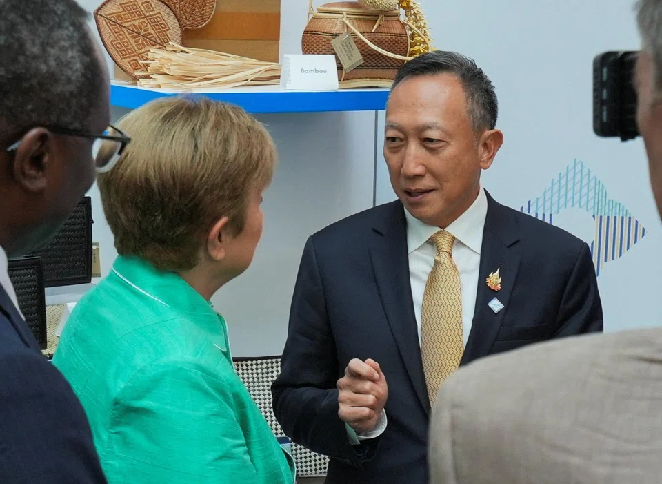 Vorapak Tanyawong (right) with IMF managing director Kristalina Georgieva at the recent annual meetings of the World Bank Group and IMF in Washington.