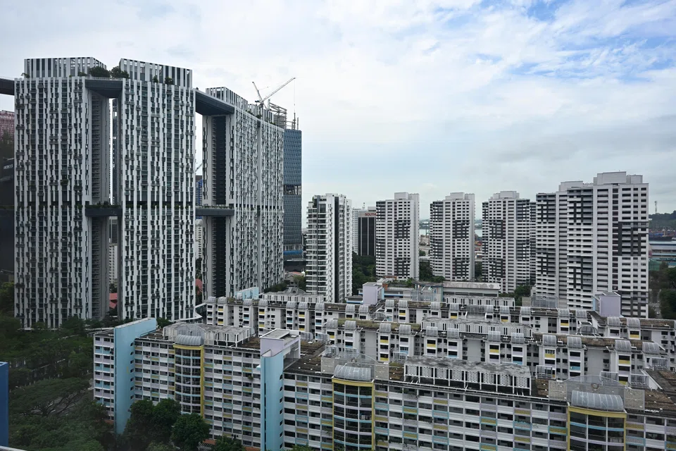 Four-room flats at Pinnacle@Duxton, a well-known example of public housing in a very prime location, transacted at S$1.13 million to S$1.45 million in 2024.