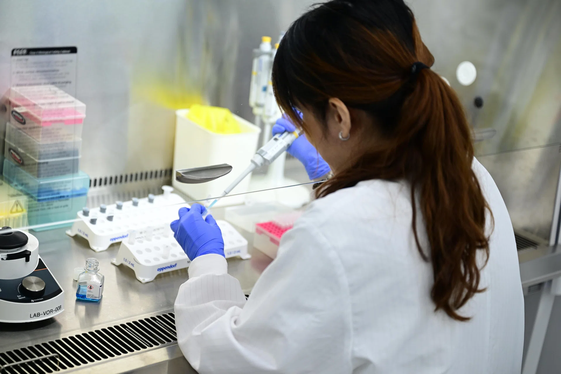Singapore’s inaugural RIE2025 report card shows business R&D spending up 64% at S$9 billion