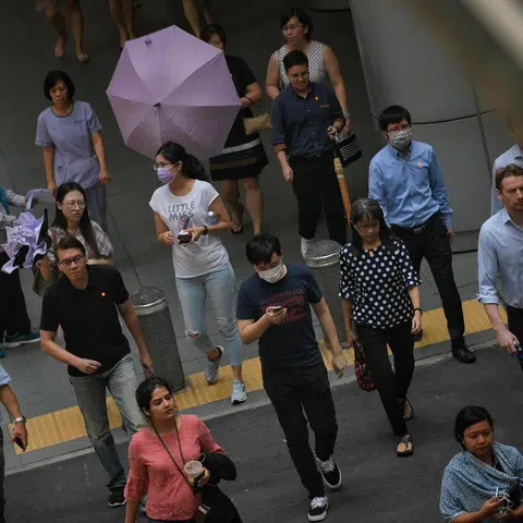 30% of S’pore workers face ‘quiet cracking’: survey