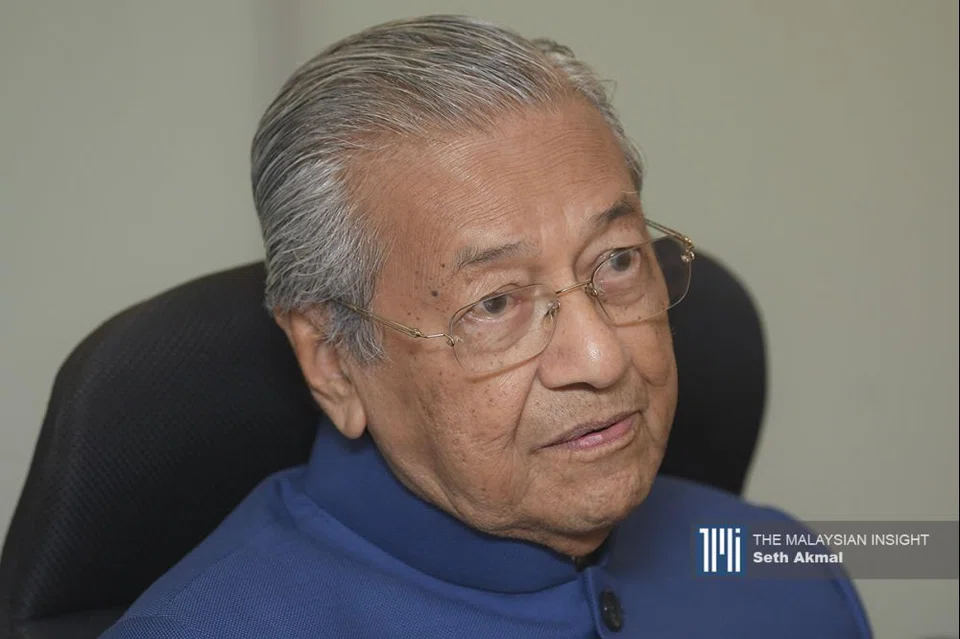 Elder statesman Mahathir Mohamad said ex-premier Najib Razak was likely to ask for a pardon if he were convicted on the criminal charges for corruption, money laundering and criminal breach of trust. “There is that 50-50 chance that he will succeed in getting a pardon and return to politics. He will come back, and he wants to become the prime minister once again,” said Mahathir.
