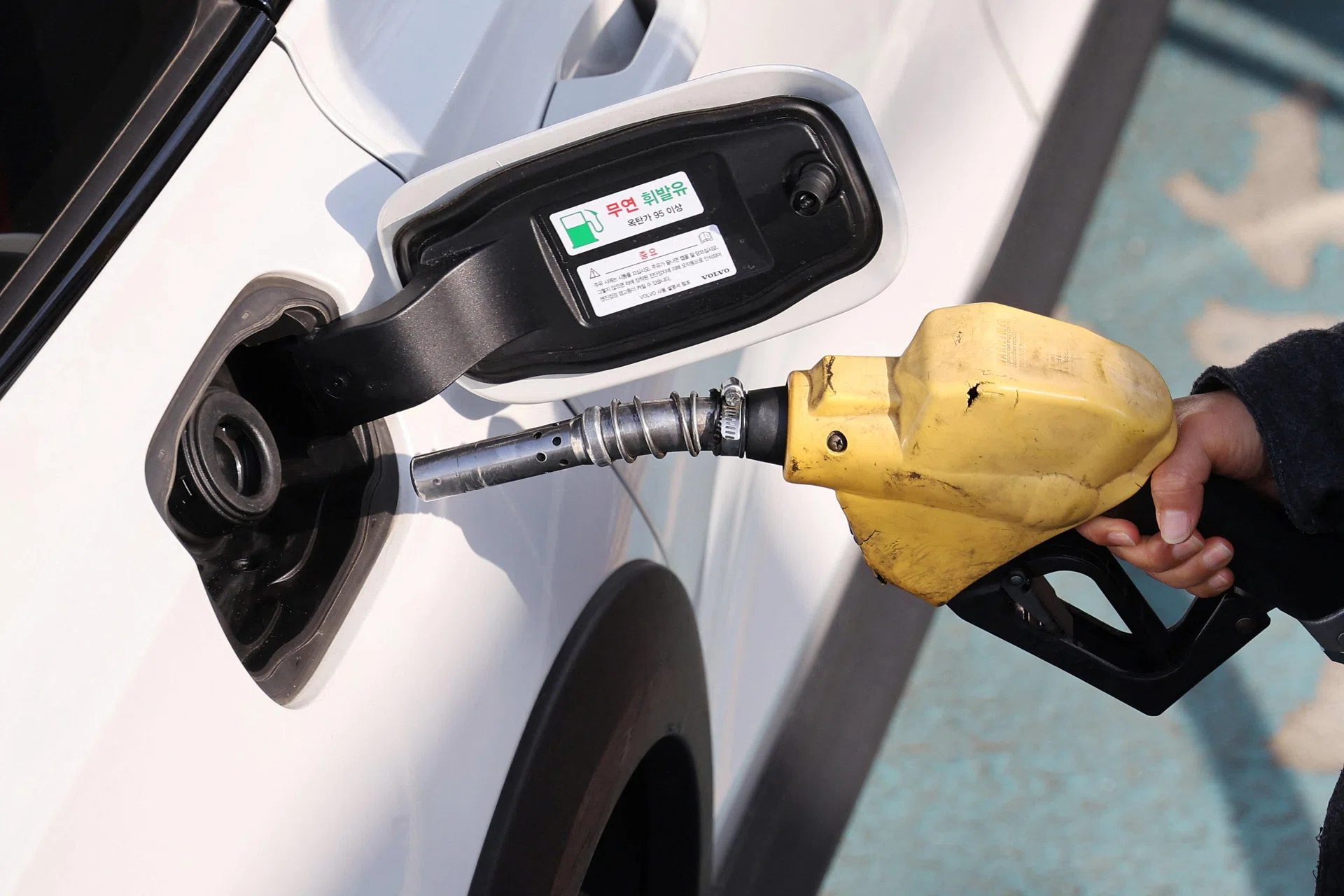 Asia has limited options to diversify from Middle East energy reliance