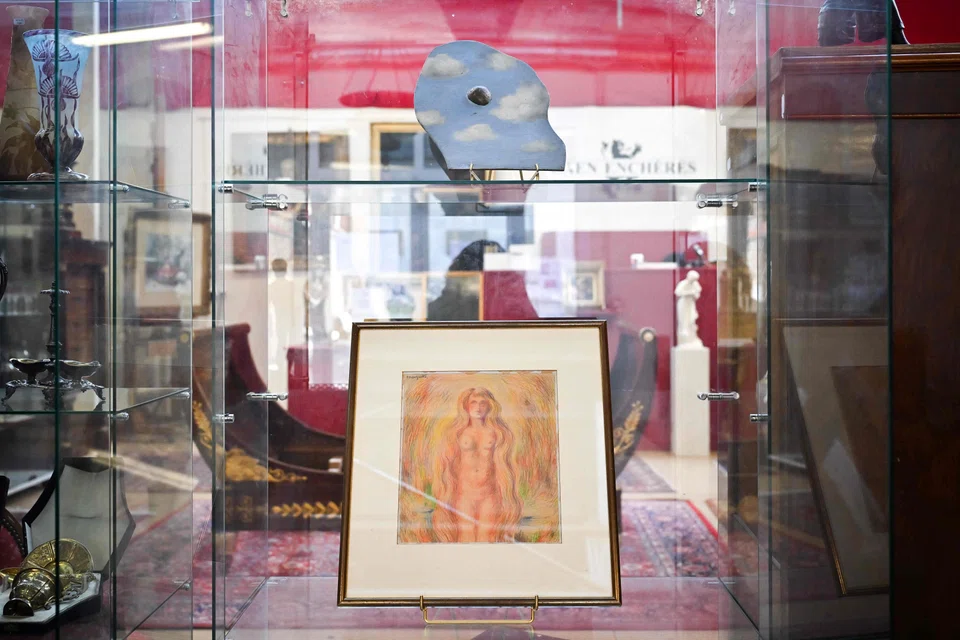 All the major art hubs recorded steep falls, with New York down 29 per cent, London down 28 per cent and Paris down 21 per cent as collectors turned cautious given global economic uncertainty.