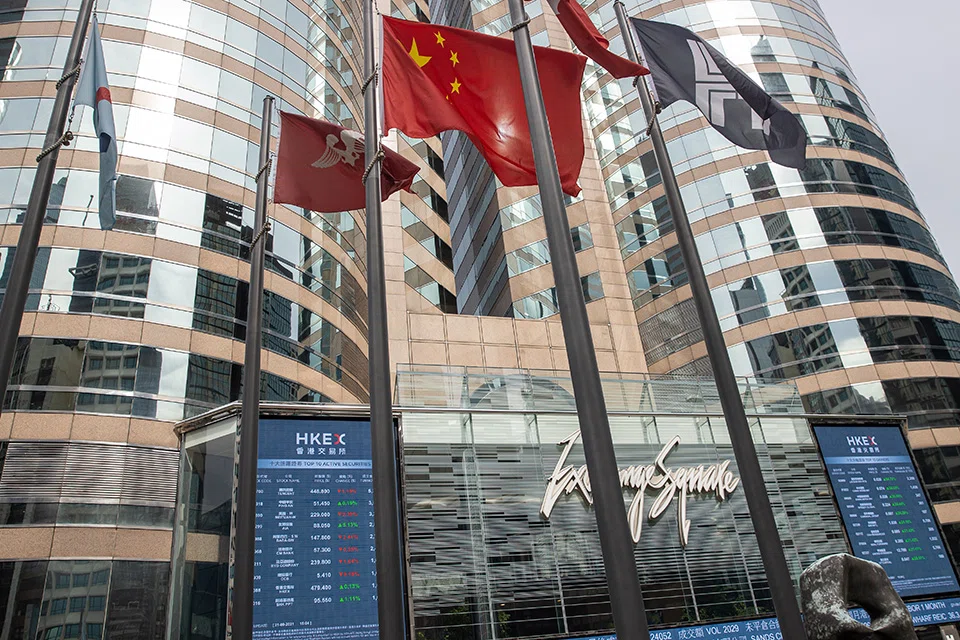 The Hang Seng Index added 0.26 per cent, or 56.92 points, to 21,643.58.