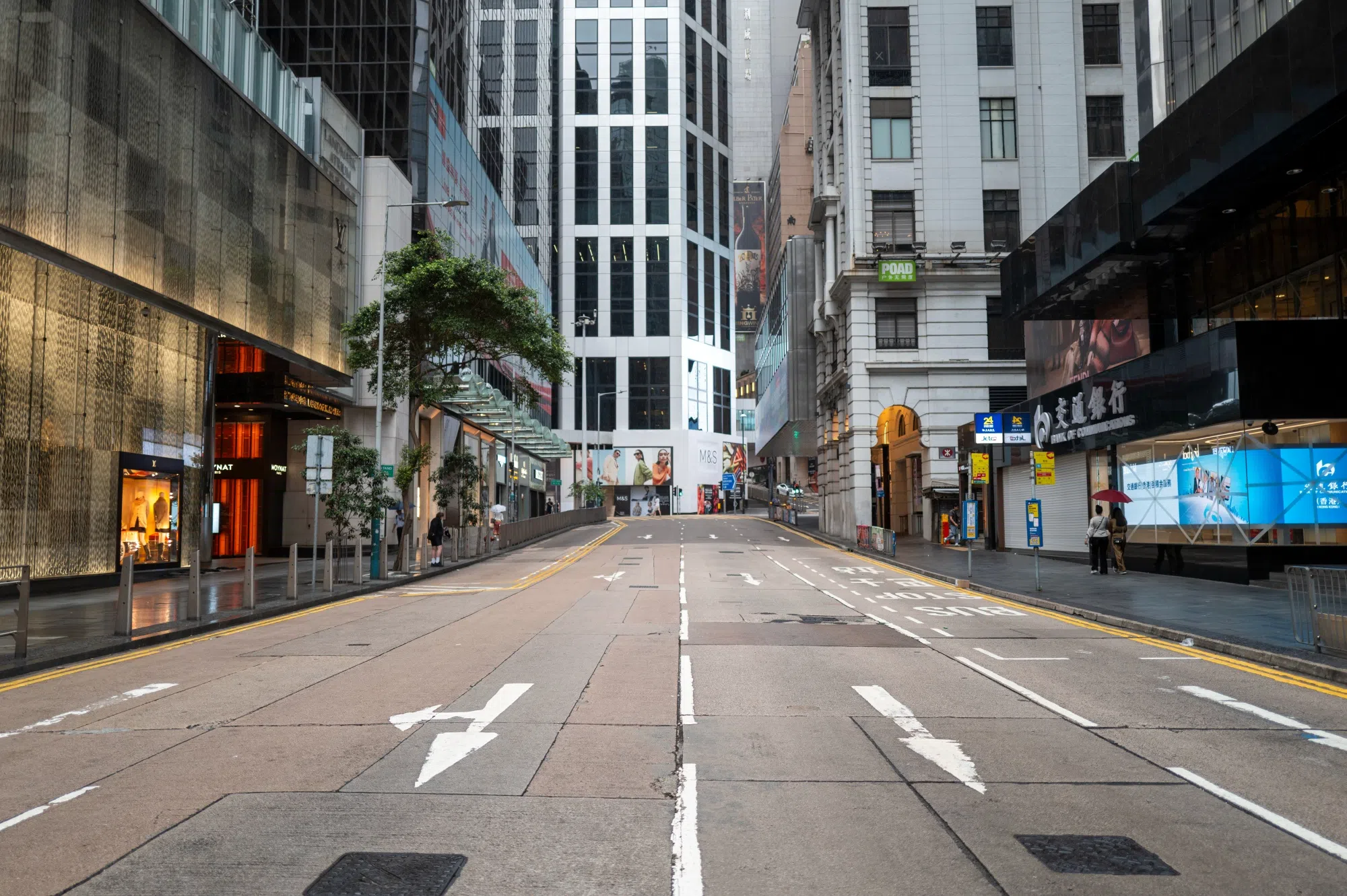 Bankers and traders who are needed in the office were greeted with largely empty streets early Wednesday. 