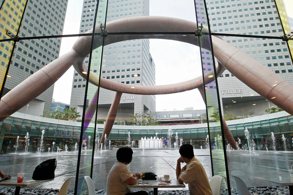 Aelios was formed by Tang and his wife as a vehicle for their mandatory conditional cash offer to acquire all of Suntec Reit’s units. 