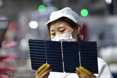 More than 30 Chinese solar power producers signed up to an Opec-style agreement at their industry association’s annual meeting last week, with manufacturers given quotas based on their existing capacity and forecasts of market demand.