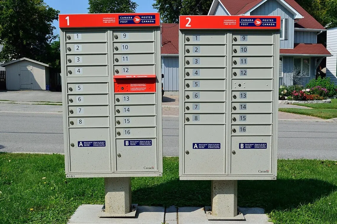 As is happening in many countries around the world, Canada Post has seen a huge drop in mail volume - 3.5 billion pieces fewer per year compared to 20 years ago.