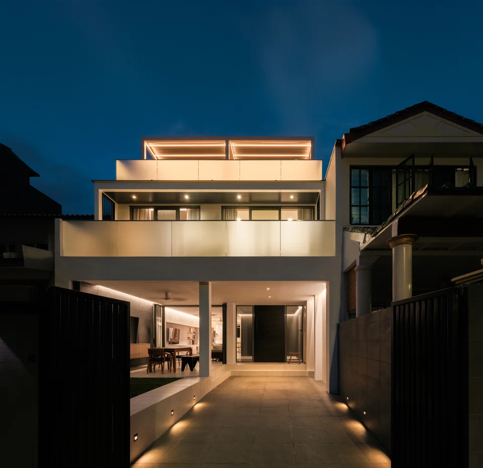 Originally built in the early 1970s, this intermediate terrace house has been totally transformed.  