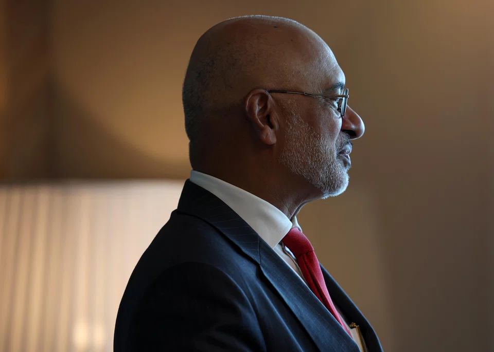 Piyush Gupta, former CEO and director of DBS Group, says his ideas come from reading and talking to people.