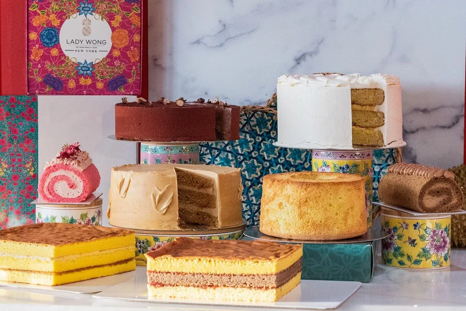Modern cakes with an Asian slant by Lady Wong.