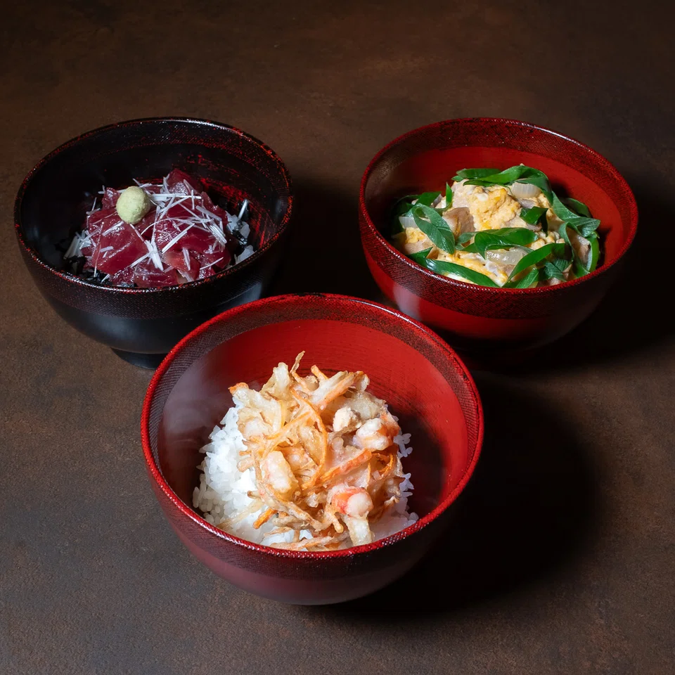 Zeniya's S$88 set menu features a choice of three rice bowls.