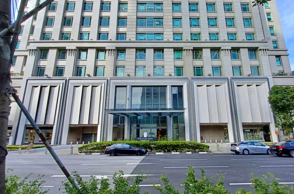 As part of a recently completed S$10 million refurbishment of Bugis Junction Towers, the lower facade of the property was revamped to create a sculpted silhouette of a fluted sail - inspired by the maritime trading history of the area.