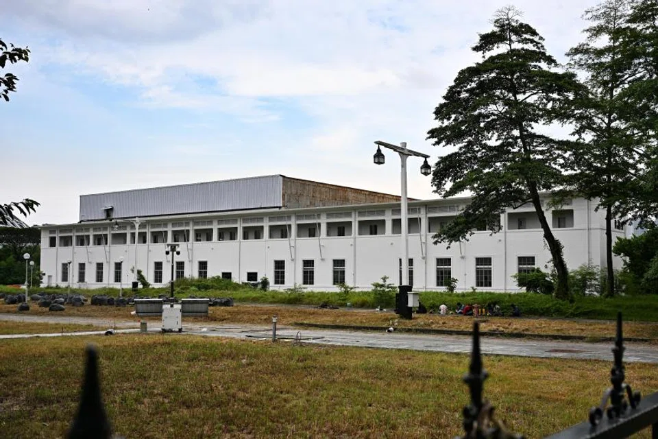 A former administrative block that was part of the old Kallang Airport. 