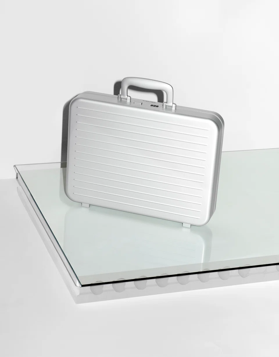Vintage-inspired Aluminium Attache Silver 